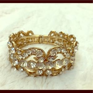 Gold tone crystal glam vintage wedding bracelet